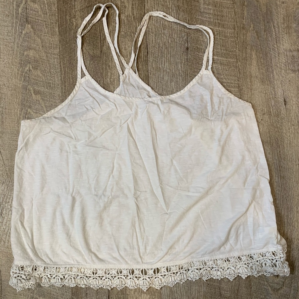 white tank top size Large.
